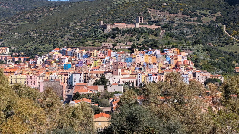 Les maisons colorées de Bosa - Sardaigne