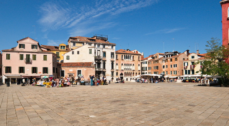 Une place de Venise